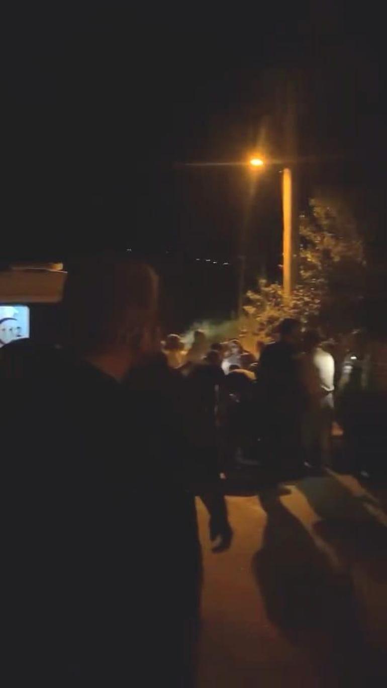 Devrilen traktörün sürücüsü ağır yaralandı