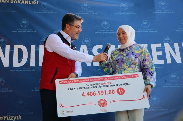 Bakan Yumaklı: Su, bütün ülkelerin hayatın devamlılığı için birinci sıraya koyduğu bir husustur