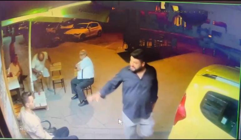 Kuşadasında bıçaklı saldırıya uğrayan taksici öldü