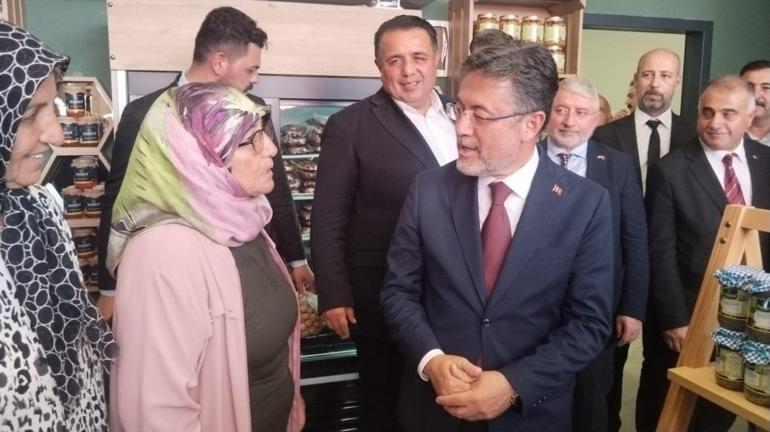 Bakan Yumaklı: Türkiye’de şap hastalığının yeni bir çeşidi 60 sene sonra ilk kez görüldü