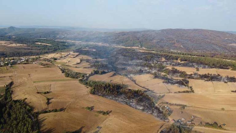 Çanakkalede orman yangını kontrol altında; yanan alanlar dronla görüntülendi