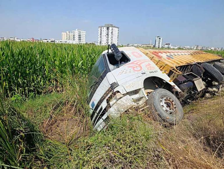 Otomobil ve kamyona, tanker çarptı; 2 yaralı