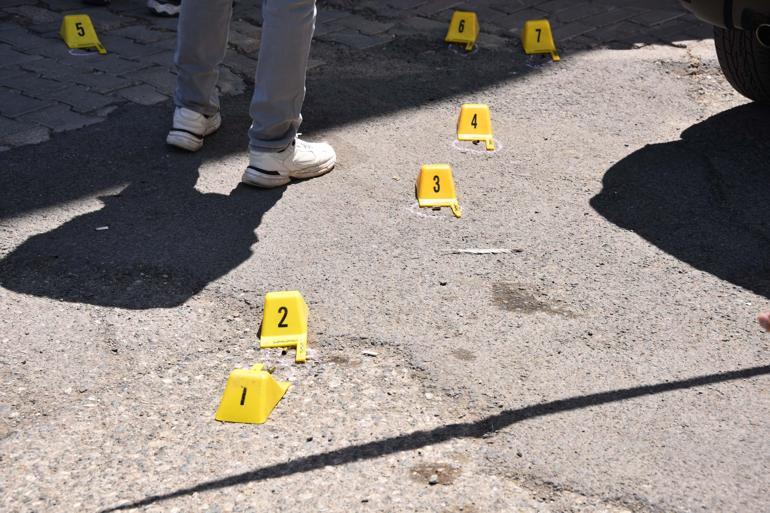 Jandarma aracındaki 2 kuzenin silahlı saldırıya uğradığı anlar kamerada