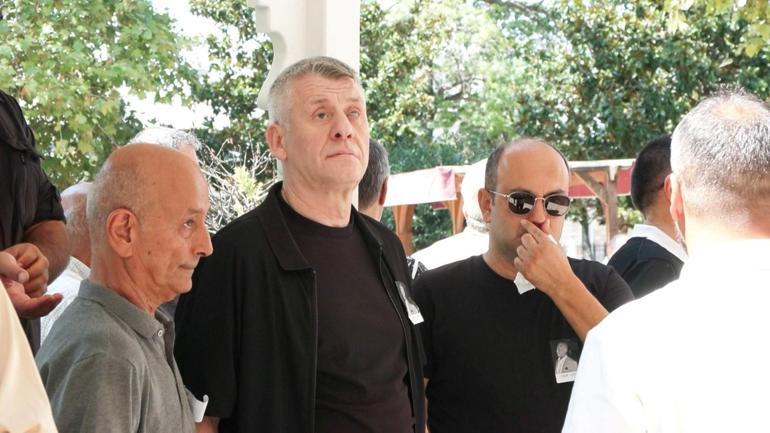 Metin Şentürkün kardeşi Bayram Şentürk toprağa verildi