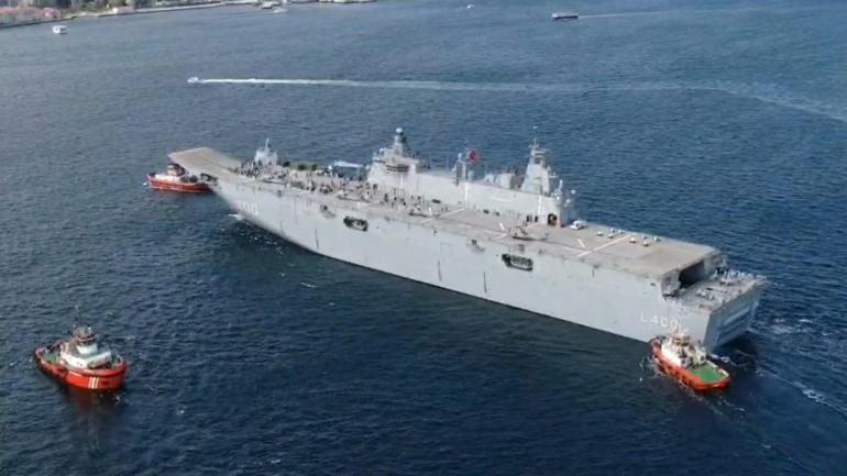 Çanakkaleden yola çıkan TCG Anadolu, İstanbula ulaştı