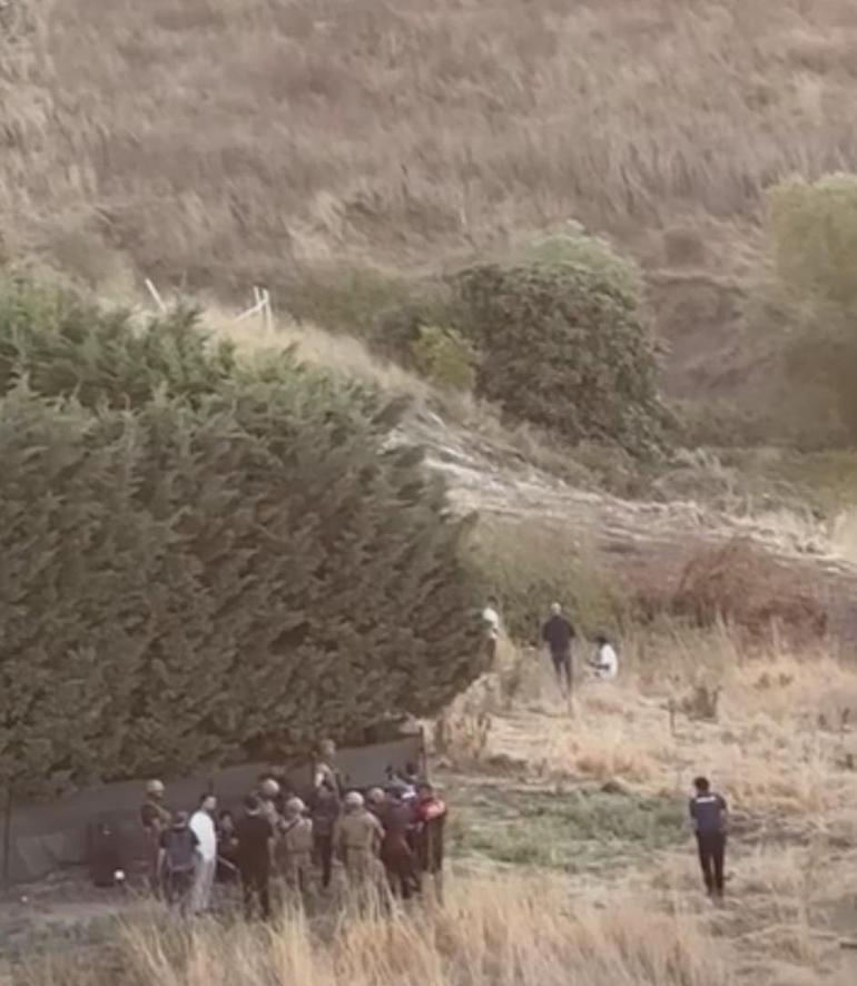 Başakşehirde eşini yaralayıp silahı kendi başına dayayan şüpheli 5 saatte ikna edilerek gözaltına alındı