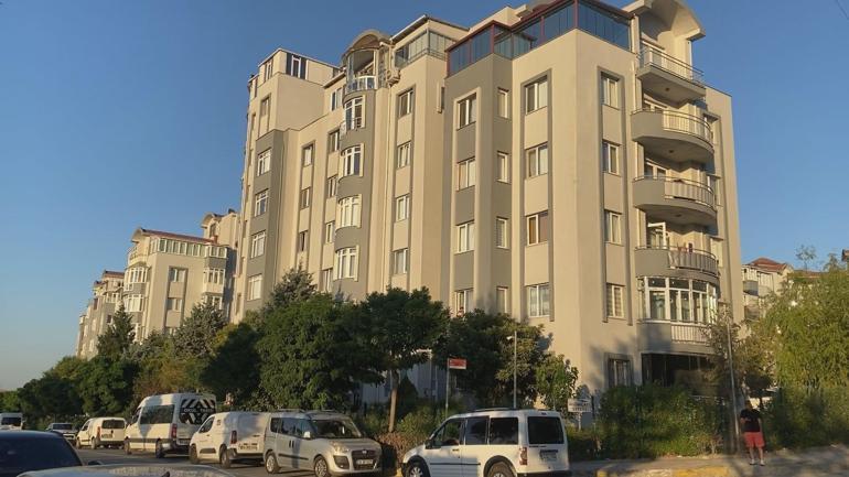 Başakşehirde eşini yaralayıp silahı kendi başına dayayan şüpheli 5 saatte ikna edilerek gözaltına alındı