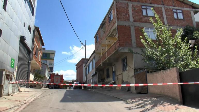 Sultanbeylide 3 katlı bina çökme tehlikesi nedeniyle tahliye edildi