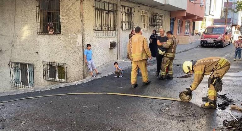 Esenler’de 5 katlı binanın çatısında çıkan yangın söndürüldü