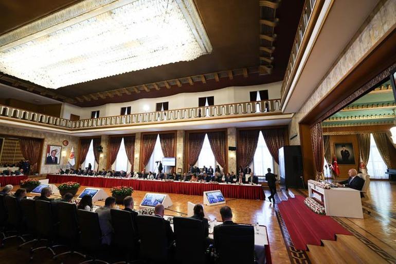 Terörsüz Türkiye komisyonu, eski TBMM başkanlarını dinlemek üzere toplandı