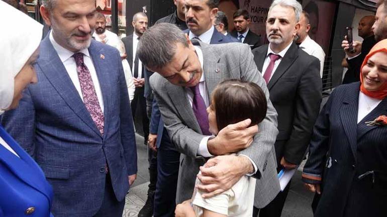 Bakan Tekin: Eğitim sadece öğretmenlerimizin sırtına yüklenecek bir süreç değil