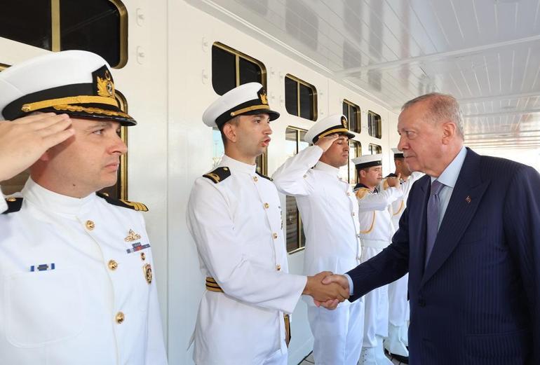 Cumhurbaşkanı Erdoğan, Savarona yatını ziyaret etti