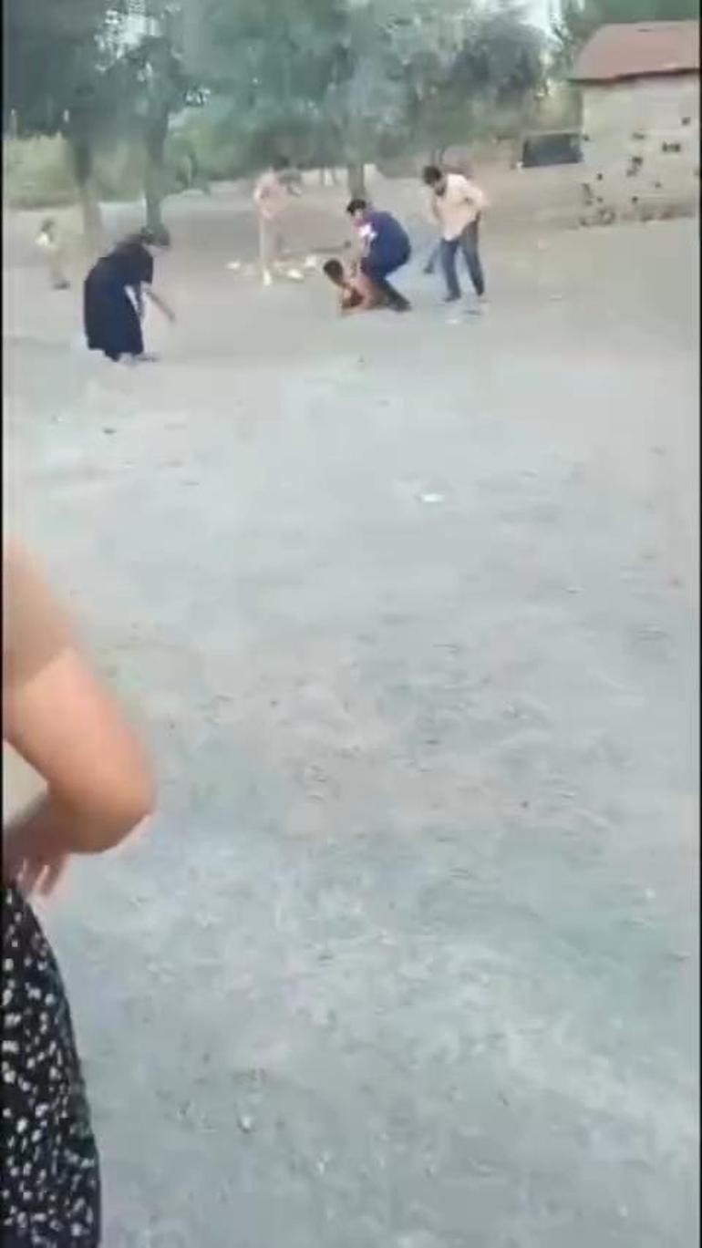 Polise taşla saldıran hükümlünün 9 yakını tutuklandı