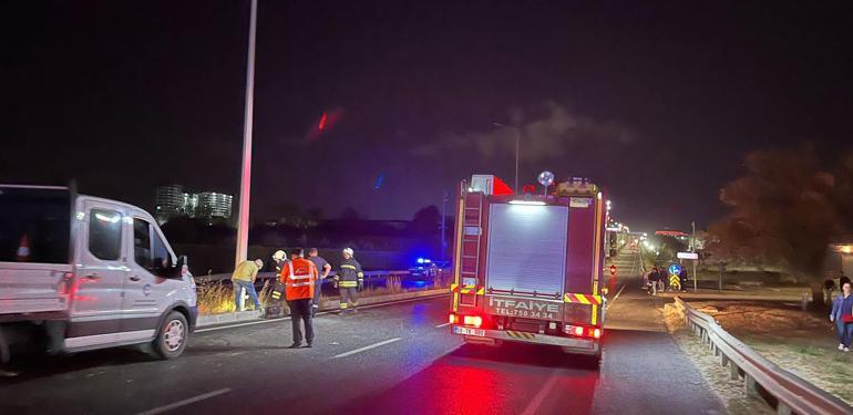 Tekirdağda otomobil, aydınlatma direğine çarptı: 1 ölü, 2 yaralı