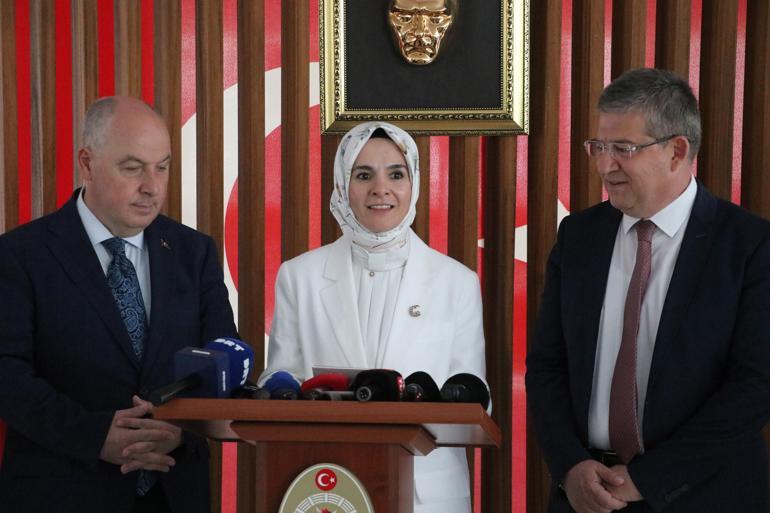 Bakan Göktaş: Doğum yardımı ödemeleri annelerin hesabına yatmaya başladı