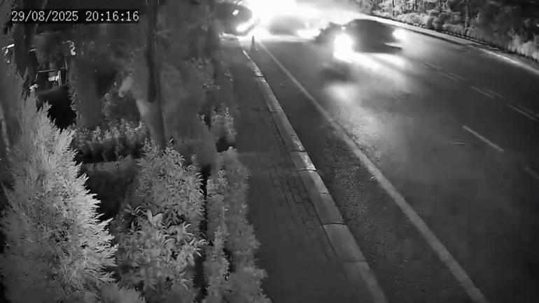 Sarıyer’de, alkollü sürücünün karıştığı kaza kamerada