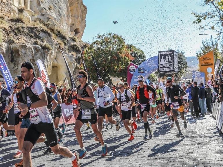 Cappadocia Ultra Trailde 12’nci start heyecanı