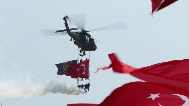 Vatan Caddesinde 30 Ağustos Zafer Bayramı töreni