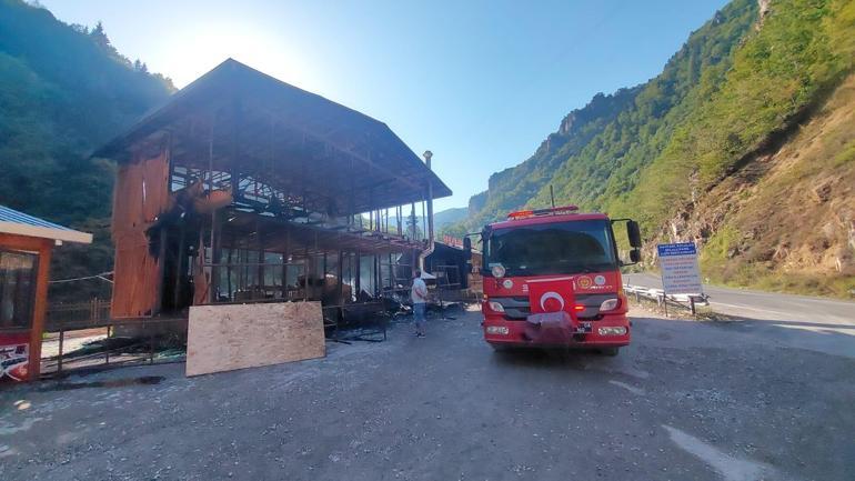 Giresunda sosyal tesislerde yangın; restoran ile kafe yandı