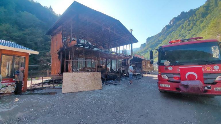 Giresunda sosyal tesislerde yangın; restoran ile kafe yandı