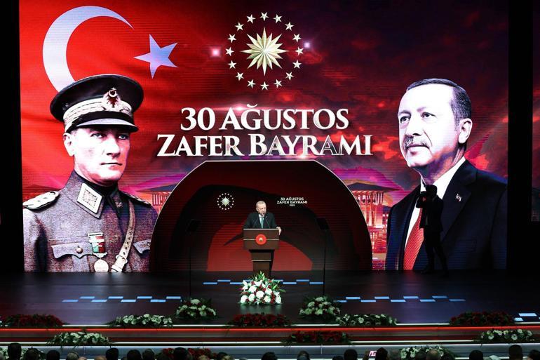 Emine Erdoğandan 30 Ağustos Zafer Bayramı Özel Konserine ilişkin paylaşım