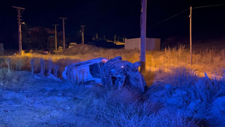 Nevşehir’de otomobil ile hafif ticari aracın çarpıştığı kaza kamerada; 5 yaralı