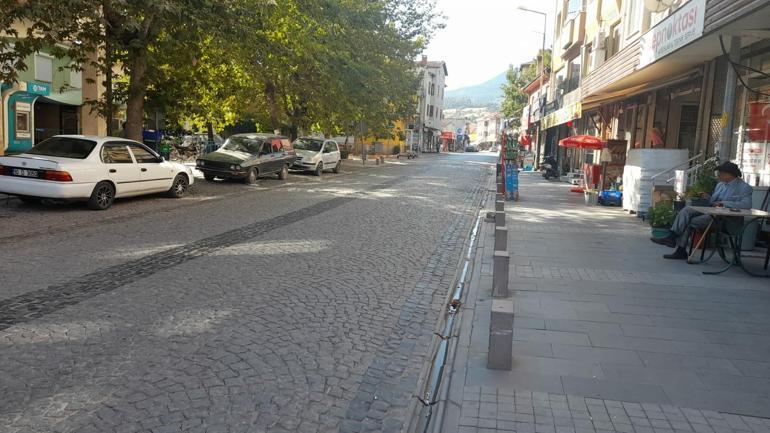 Balıkesirde 7 saat arayla 3.8 büyüklüğünde 2 deprem