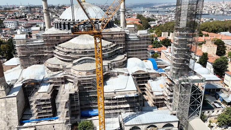 Bakan Ersoy: Restorasyonda deprem güvenliğinin sağlanması öncelikle önem arz etmekte