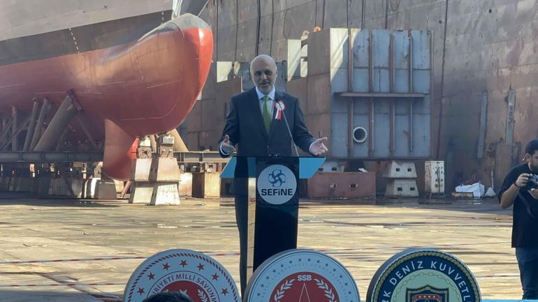 Yalova’da inşası tamamlanan TCG İçel denize indirildi