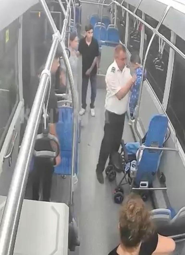 Otobüste nefes borusuna cips kaçan çocuğu, şoförün ‘Heimlich’ manevrası kurtardı