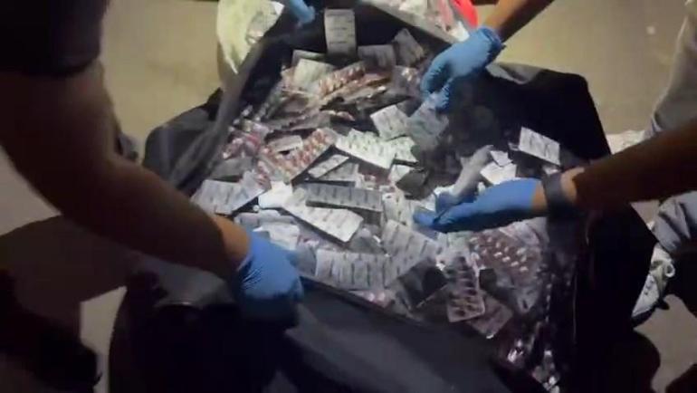 Diyarbakır’da 34 bin uyuşturucu hap ile 2 kilo kokain ele geçirildi