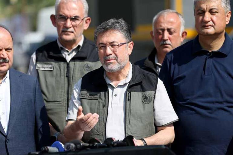 Bakan Yumaklı: 3 ilimizdeki yangınlar kontrol altında