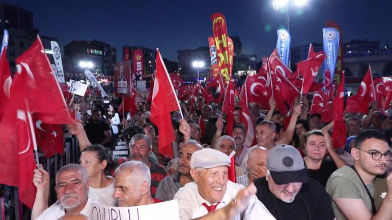 Özgür Özel, Zeytinburnunda konuştu