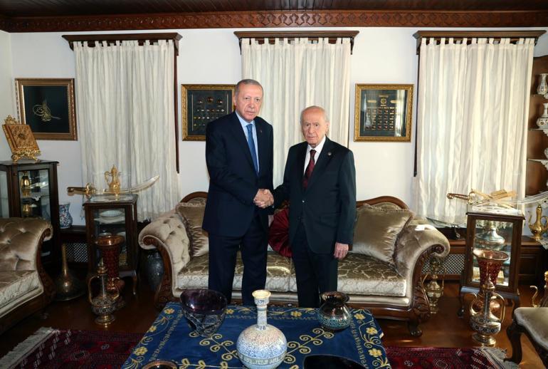 Cumhurbaşkanı Erdoğan, Bahçeli ile bir araya geldi