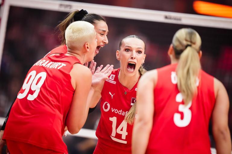 A Milli Kadın Voleybol Takımı, Dünya Şampiyonasında ilk kez yarı finalde