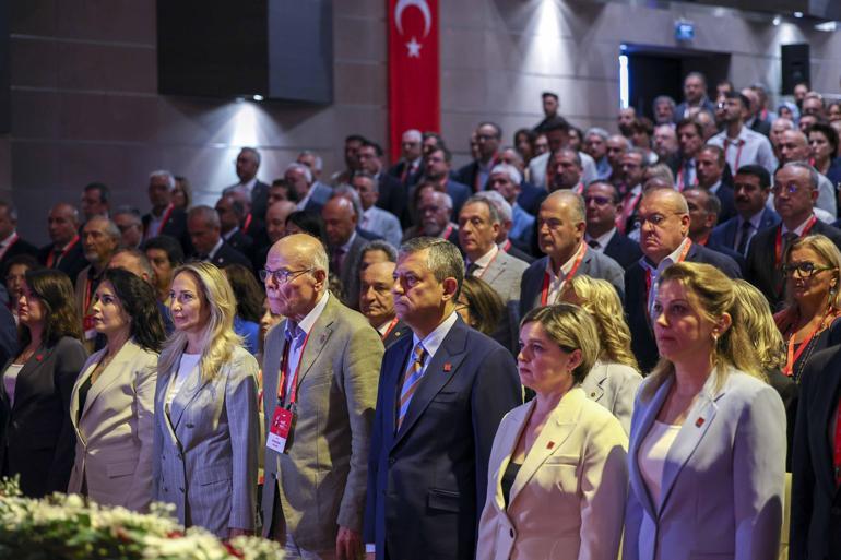 Özgür Özel: Ne bir adım geri atacağız, ne de bir santim eğileceğiz