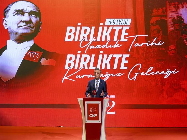 Özgür Özel: Ne bir adım geri atacağız, ne de bir santim eğileceğiz
