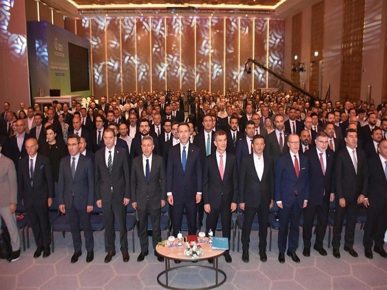 Bakan Bayraktar: Aldığımız cesur kararlarla adeta sessiz bir devrim gerçekleştirdik