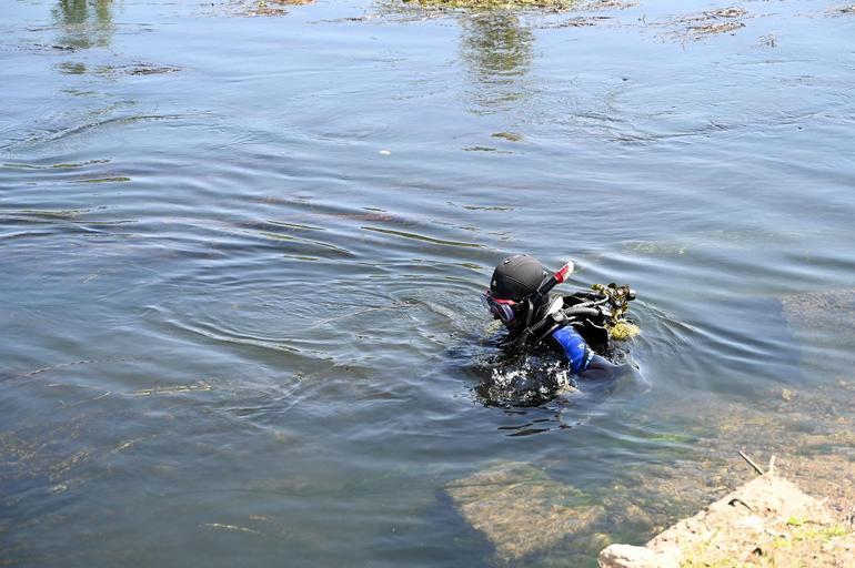 Kızılırmaka düşen arkadaşını kurtarmak isterken birlikte boğuldular