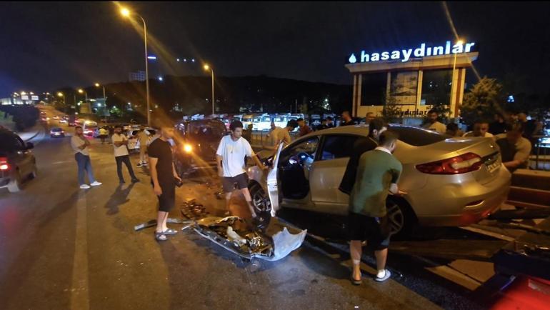 Sancaktepede 8 araçlık zincirleme trafik kazası: 1 yaralı