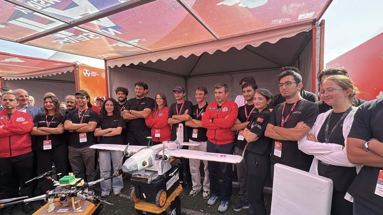 Selçuk Bayraktar: Tam bağımsız, müreffeh Türkiyeyi buradaki genç kardeşlerimiz inşa edecek