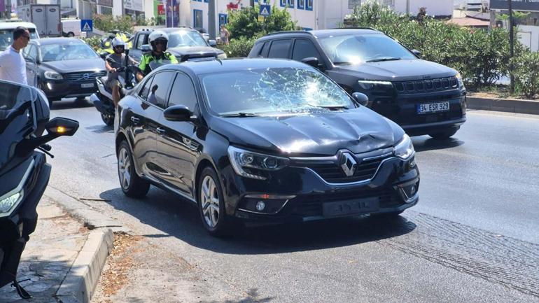 Bodrumda otomobilin çarptığı yaya yaşamını yitirdi; o anlar kamerada