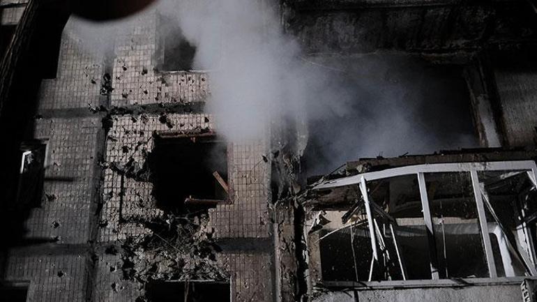 Rusya, Ukrayna hükümet binasına hava saldırısı düzenledi