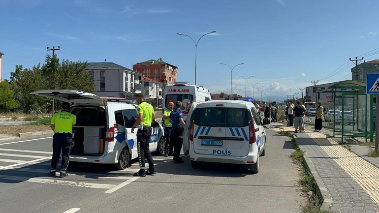 Otomobil, elektrikli motosiklete çarptı; anne öldü, kızı ağır yaralandı