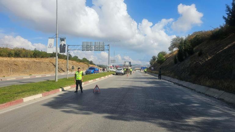 Otomobil, TIRa çarptı; 1 ölü, 1 yaralı