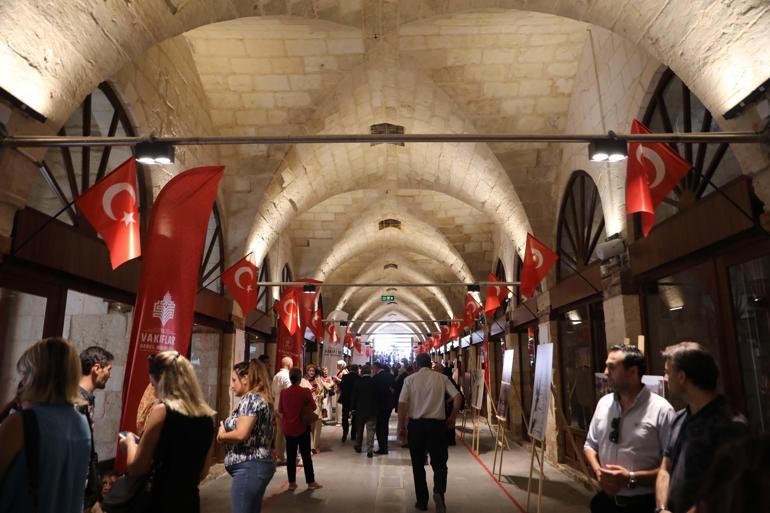 Bakan Ersoy: Yerin üzerindeki eserler kadar altındakilere de önem veriyoruz