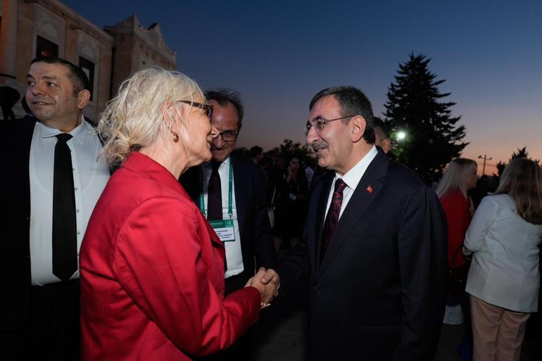 Cevdet Yılmaz: Yıl sonunda enflasyonun yüzde 30’un altına düşmesini bekliyoruz