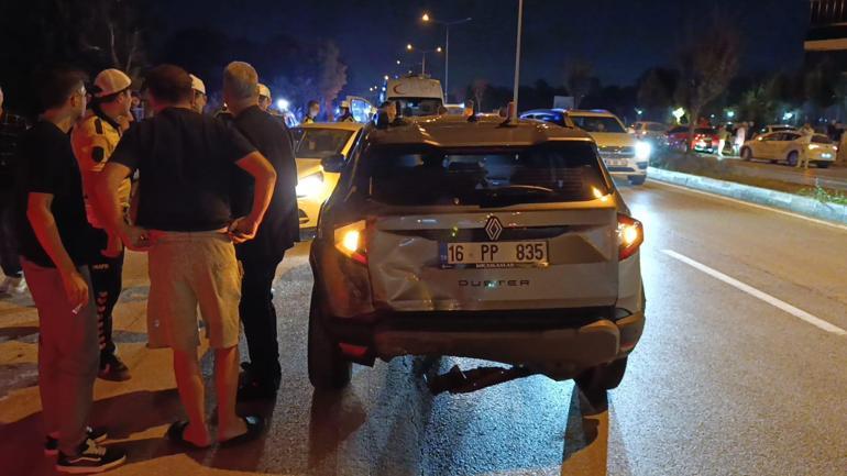 Bursada cip ile hafif ticari araç çarpıştı