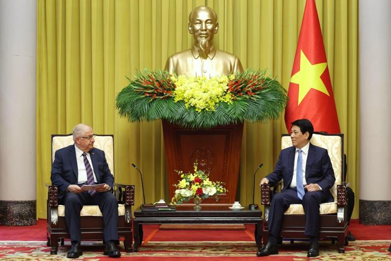 Bakan Güler, Vietnam Cumhurbaşkanı Cuong tarafından kabul edildi