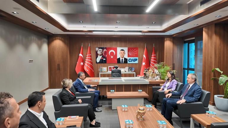 DEM Parti Heyetinden Özgür Özele ziyaret